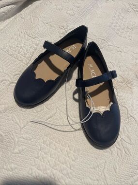 The Children’s PLACE Navy Scalloped Strap Mary Jane Flats for Girls Size 11